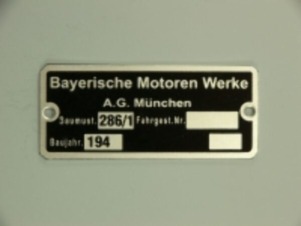 Typenschild BMW