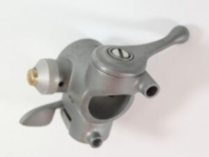 Zündungsverstellhebel u. Hupenknopf u. Lichtumschalter (aus Zamak) für ZÜNDAPP KS600 24mm