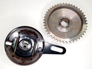 Hinterrad-Bremssatz mit Bremstrommel und Kettenrad für DKW 500 SB